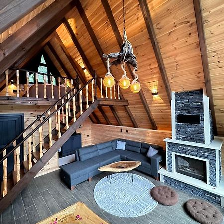 Eloi Suit Bungalov Ardesen Ngoại thất bức ảnh